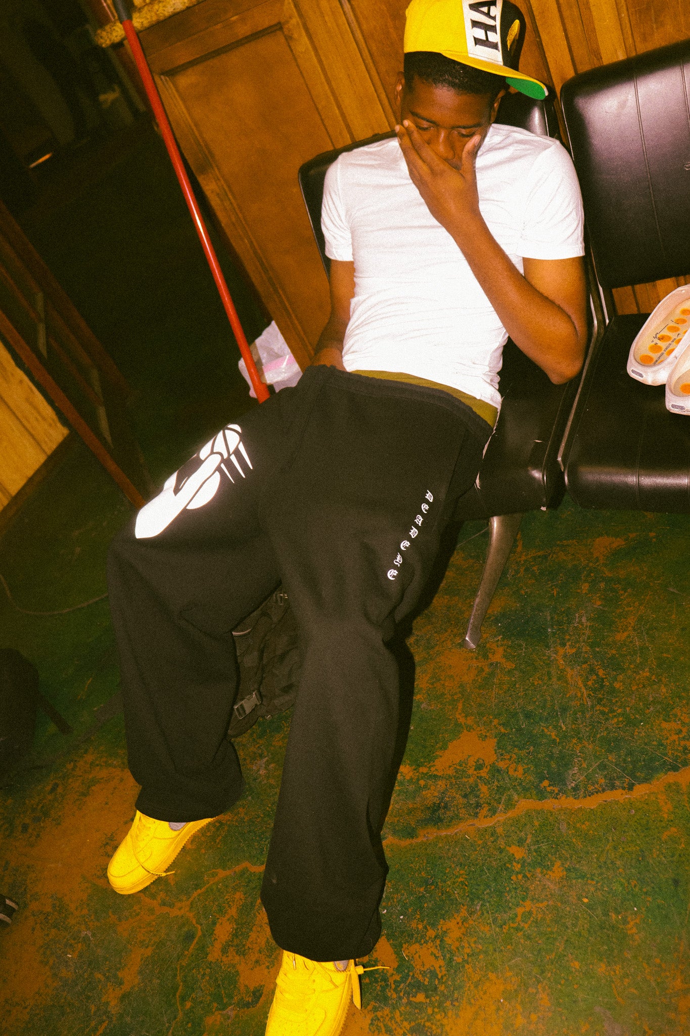 SG BLACK "JUMPER" SWEATPANTS